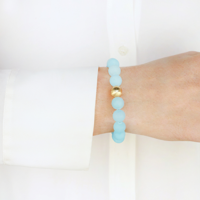 a person wearing a bracelet