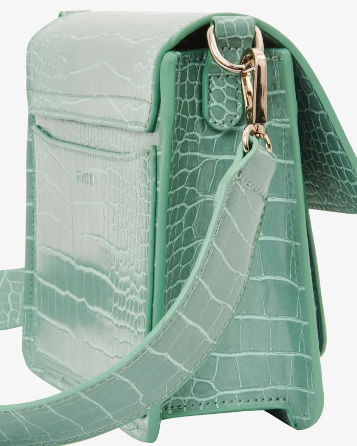 CAYMAN POCKET TRACE in Dim Green by HVISK