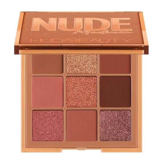 Huda beauty matte eyeshadow palette