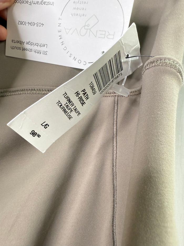 Aritzia TNA Path HR Tight 28” (L)