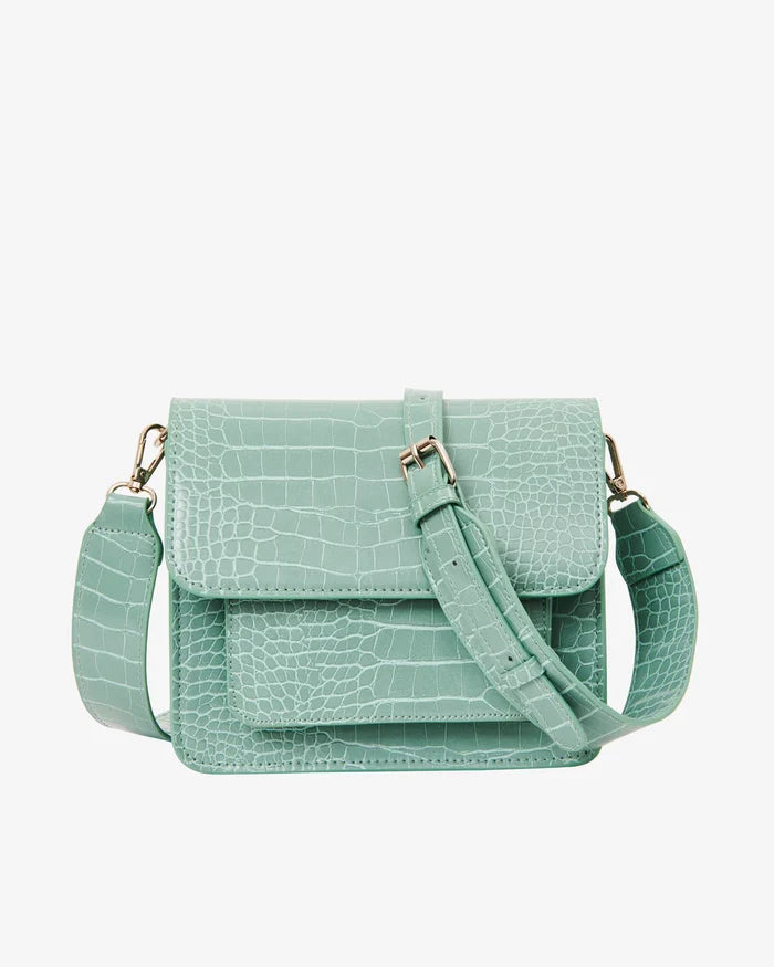 CAYMAN POCKET TRACE in Dim Green by HVISK