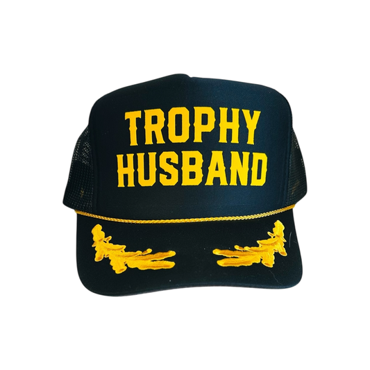 Trucker Hat-Trophy Husband : Black Captain