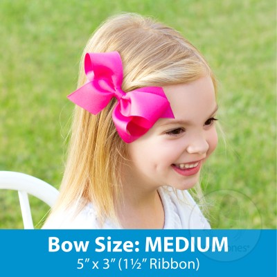 Wee Ones Medium Monogram Bow in Navy/White